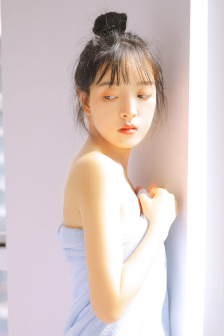 ysl蜜桃色成人